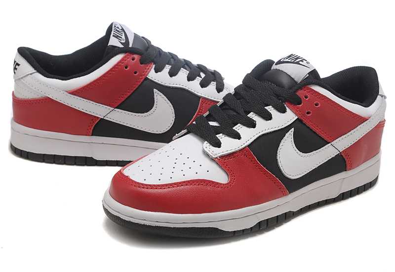 nike dunk low de la porcelaine le dernier pas cher